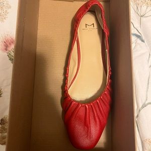 Mark Fisher Red Ophia Flat